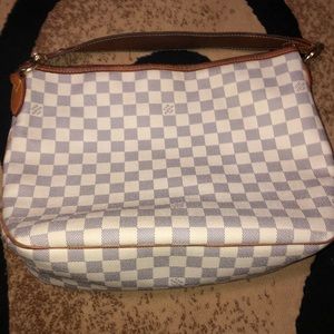 Authentic LV Damier Delightful. Louis Vuitton.